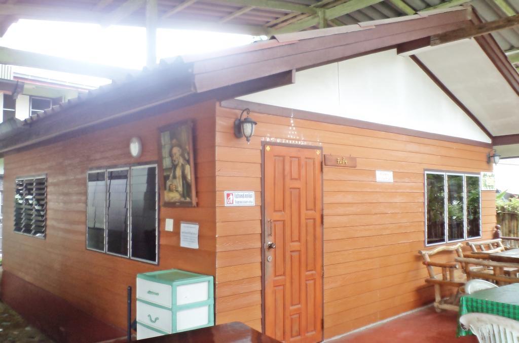 Nr Homestay Amphawa Room photo