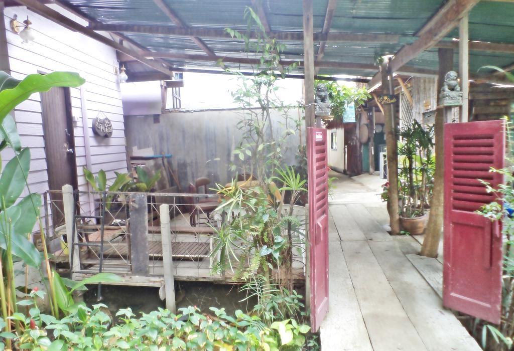 Nr Homestay Amphawa Room photo