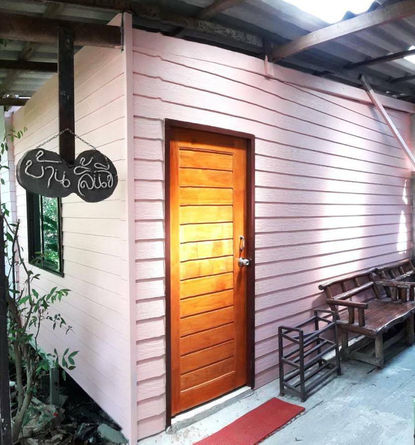 Nr Homestay Amphawa Exterior photo